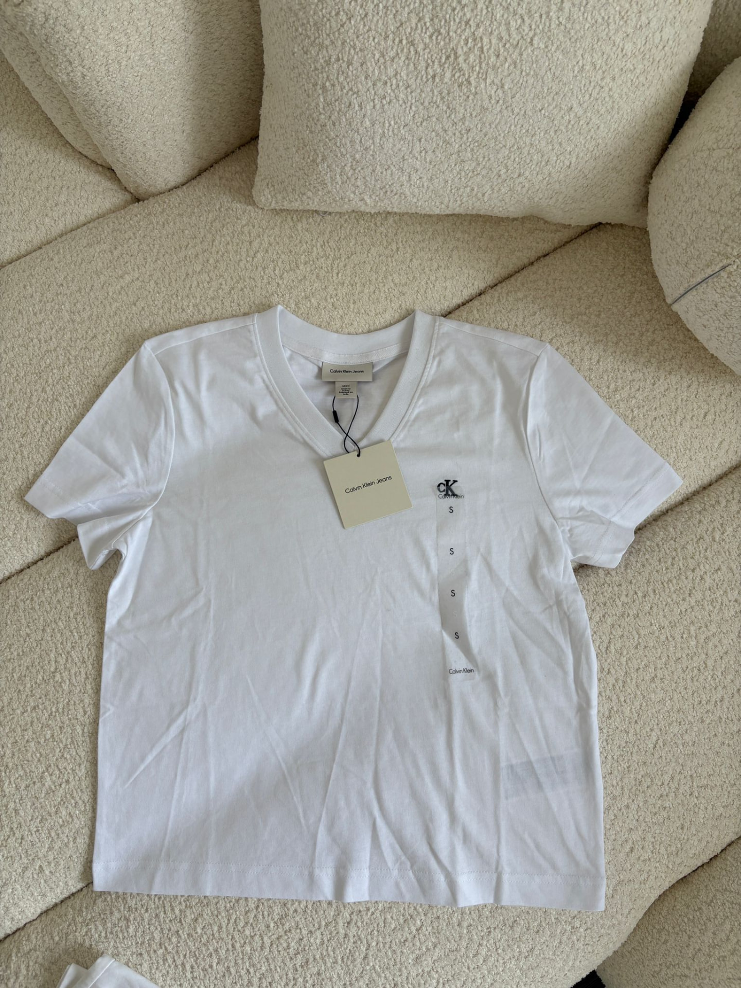 White Calvin Klein t-shirt before